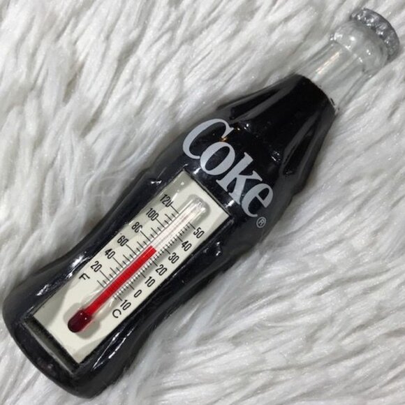 NWOT Set of 3 Vintage Coca-Cola Bottlecap & Coke Bottle Thermostat Magnets - Picture 3 of 7